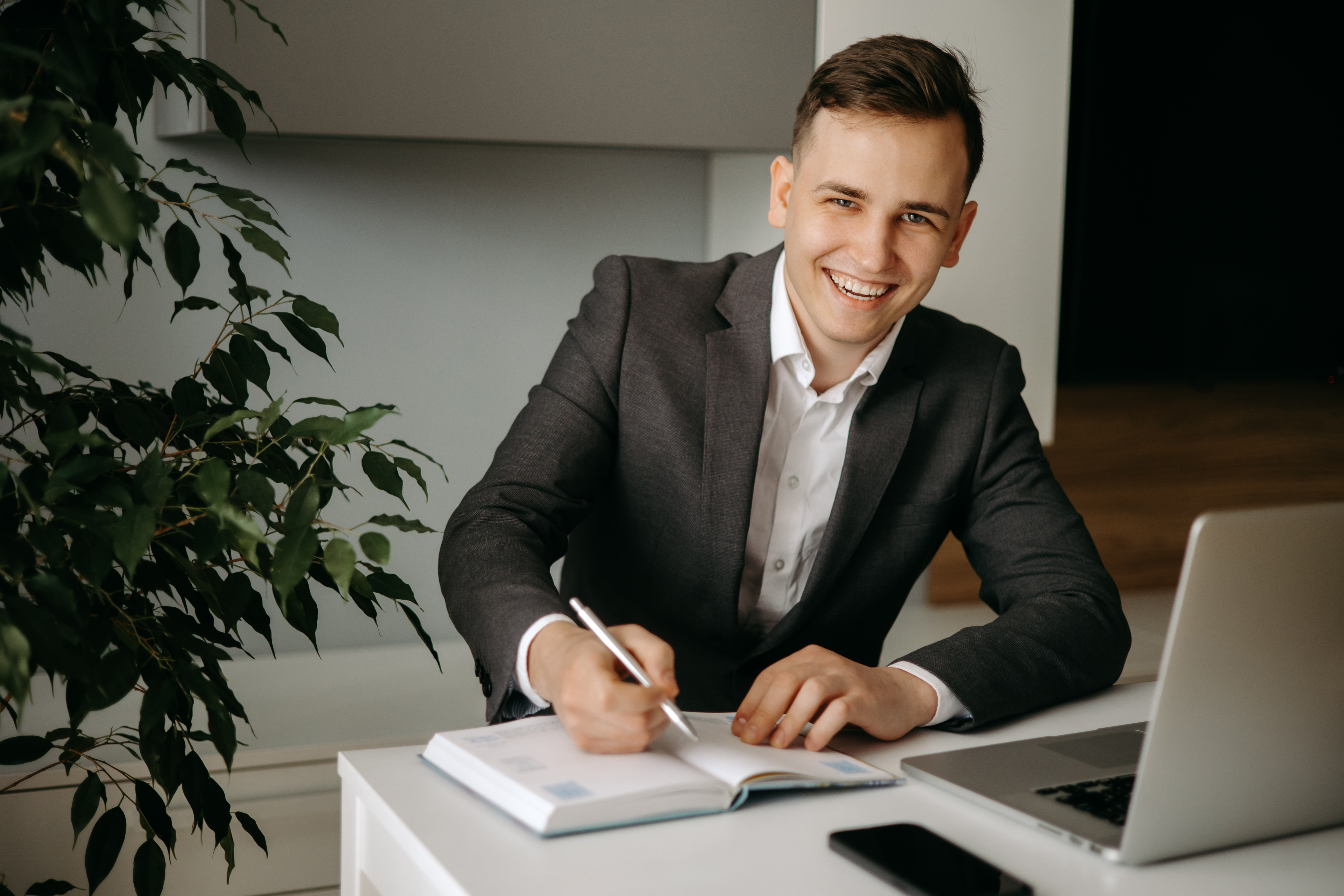 Comptable jeune diplômé